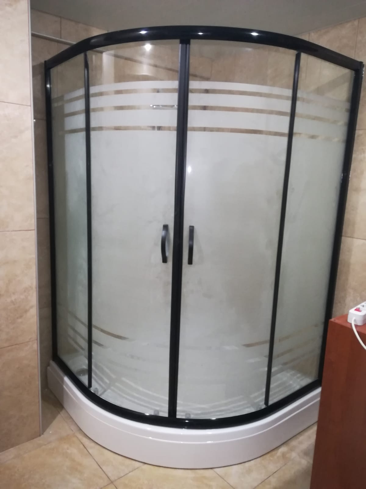 Matrix Serisi Oval Desenli Duşakabin