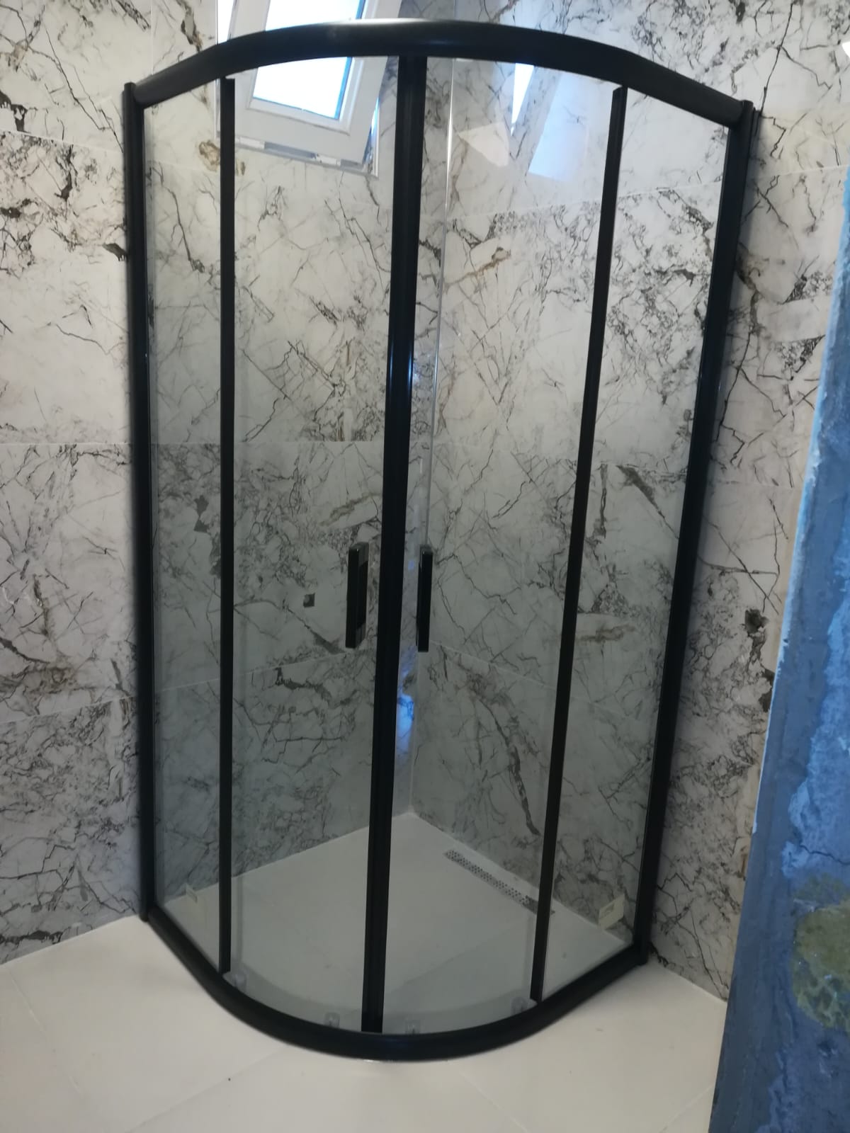 Matrix Serisi Oval Duşakabin