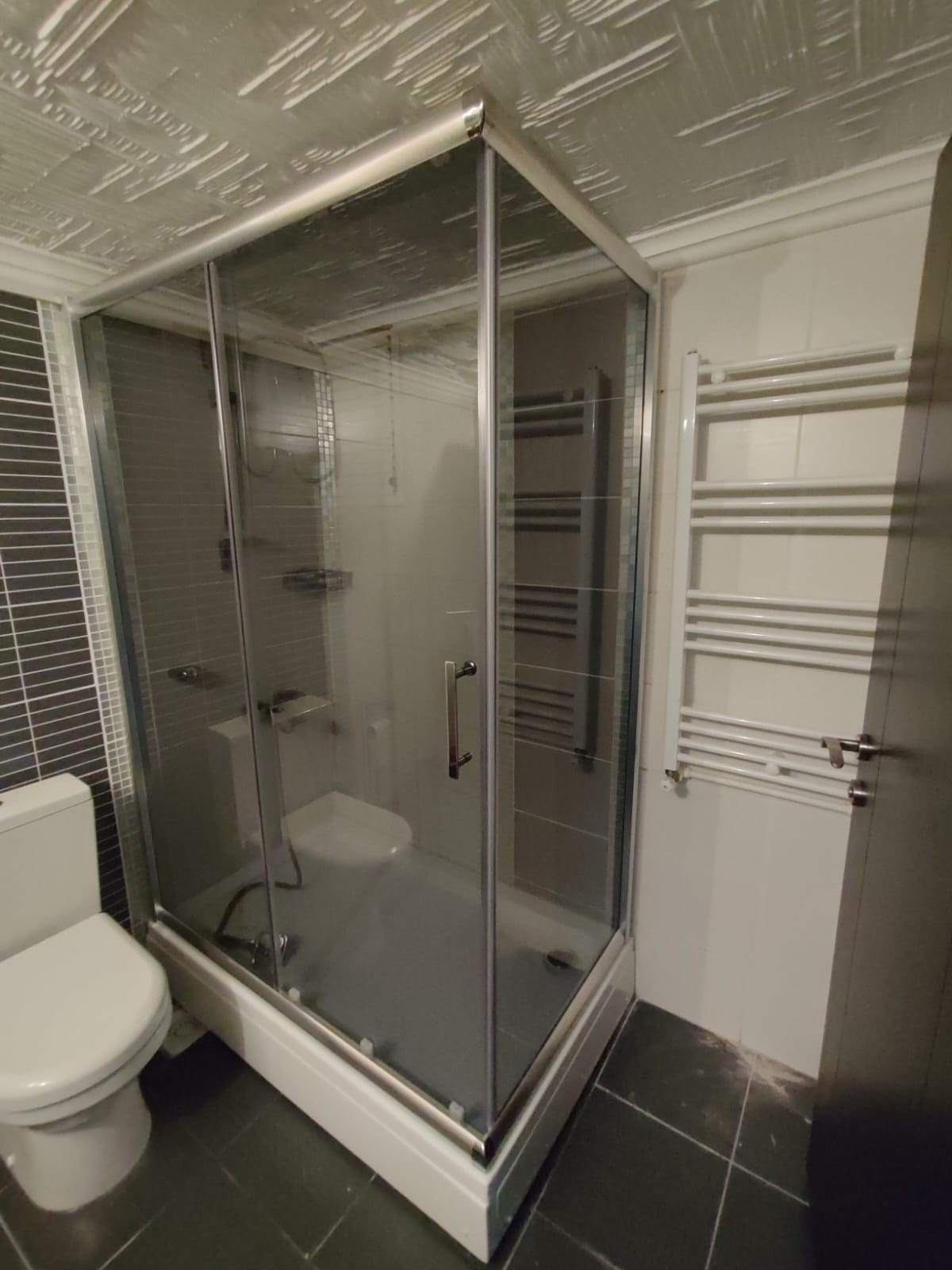 Matrix Serisi Füme Yan Panelli Duşakabin